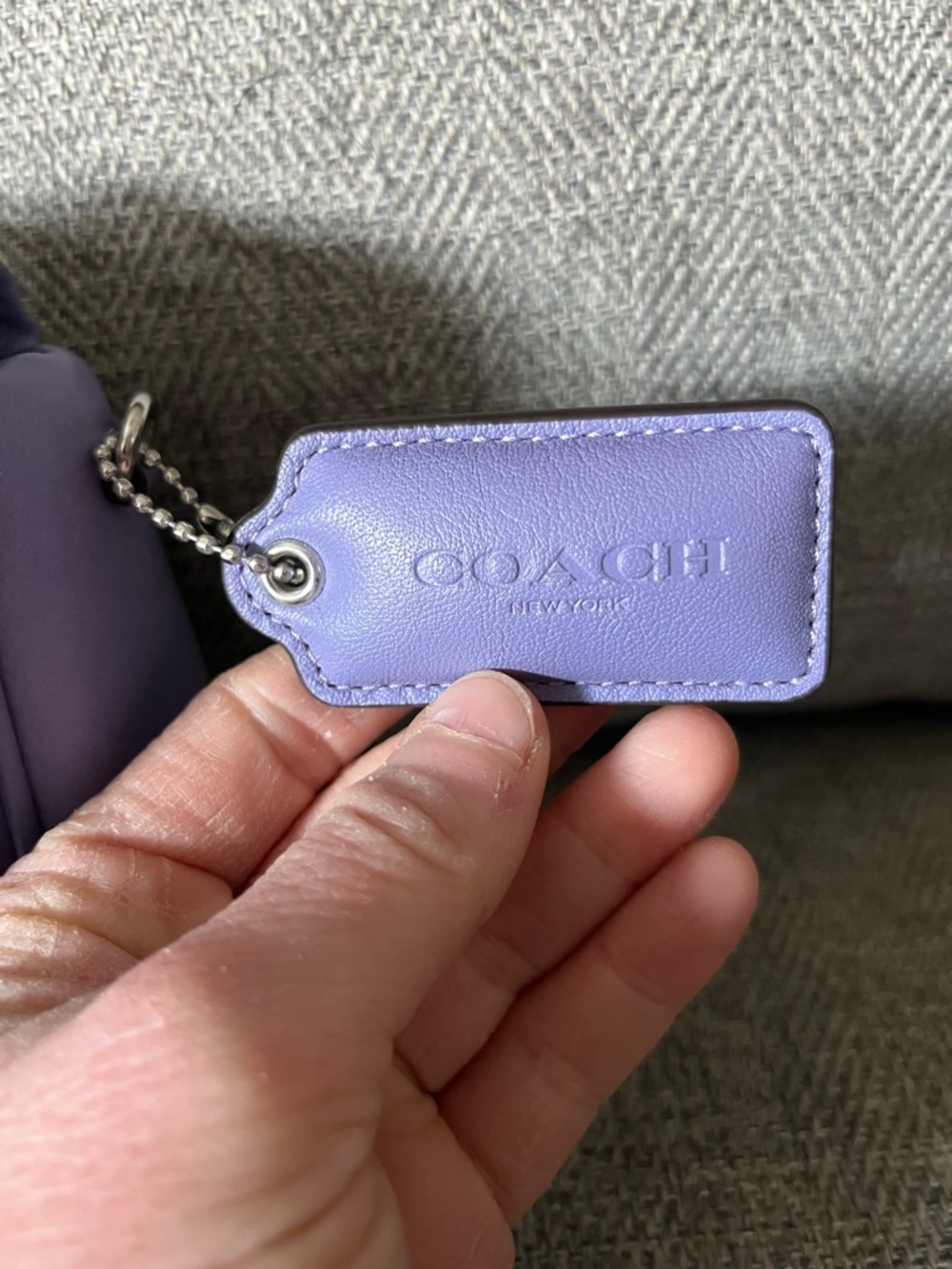 Coach Pillow Madison 18 Light Violet - Picture 9 of 16